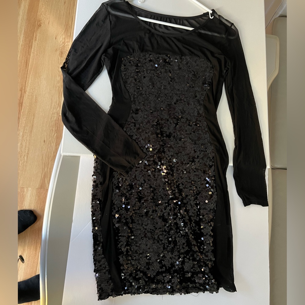 Black sequin long sleeve sheer dress size LXL NWT brand new by Lovers 💕 - Picture 2 of 3